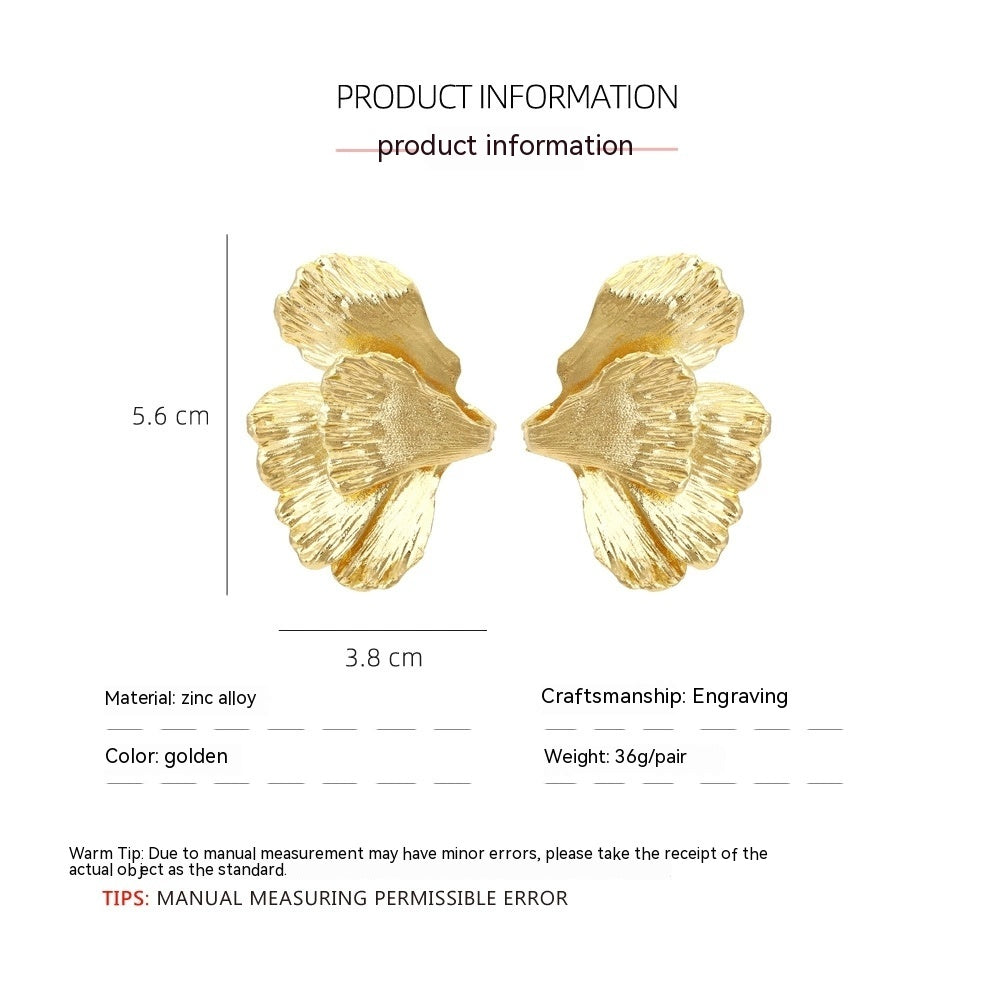 Gold Ginkgo Leaf Earrings – Elegant Minimalist Statement Jewelry