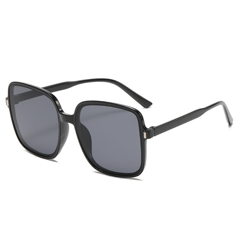 Gradient Vintage Sunglasses – UV Protection Unisex