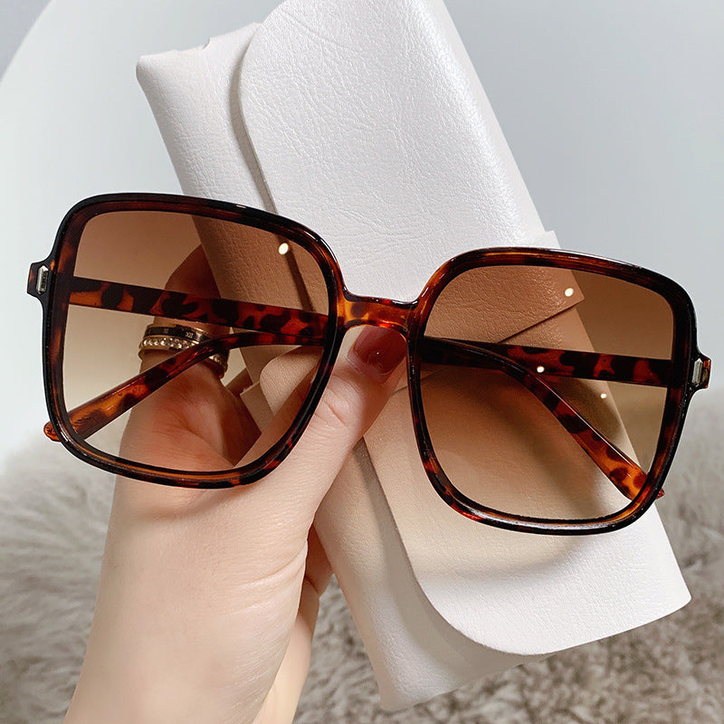 Gradient Vintage Sunglasses – UV Protection Unisex