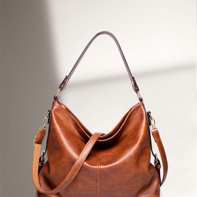 Elegant Leather Shoulder Handbag – Modern Crossbody Style