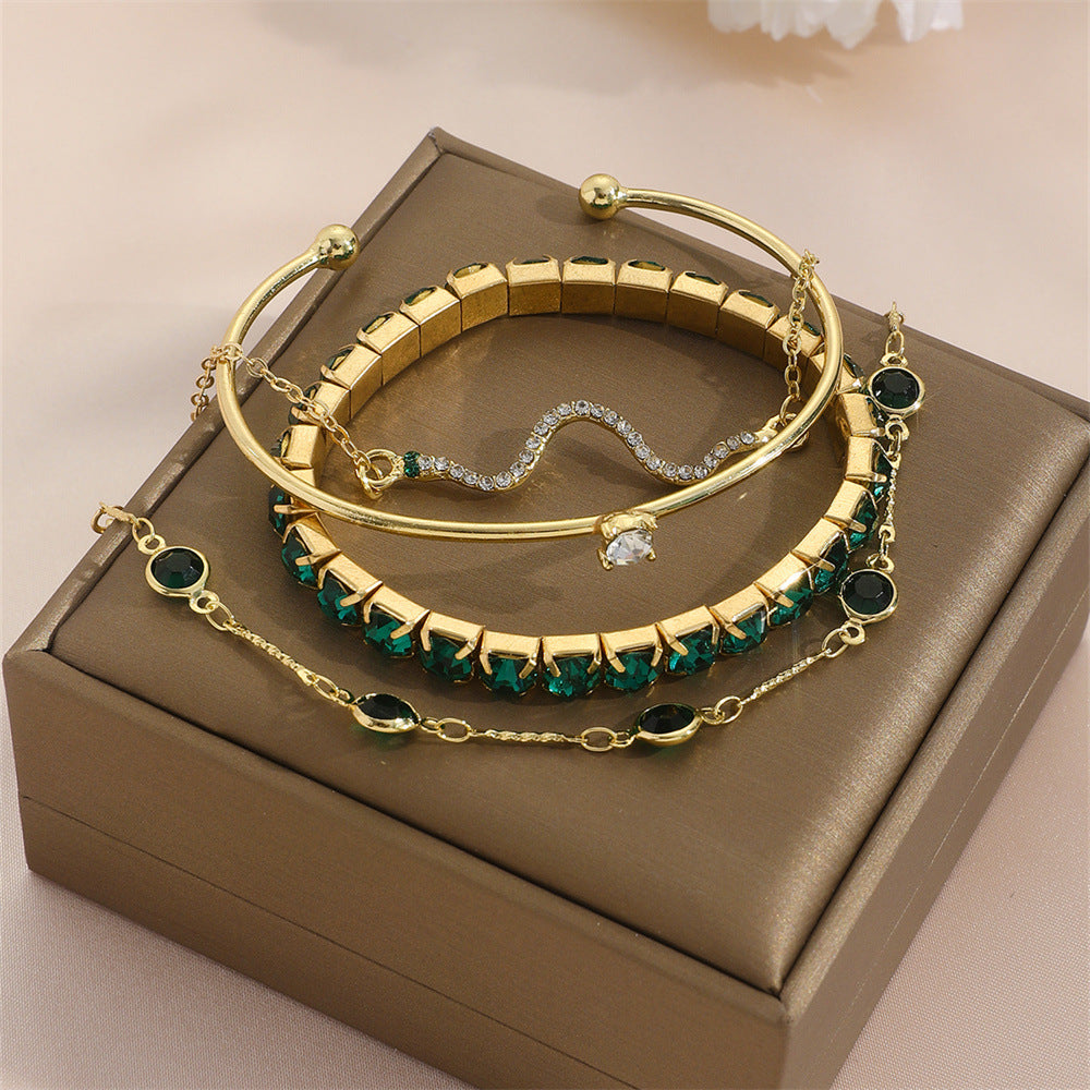 4-Piece Green Gold Bracelet Set – Elegant Stretch Design
